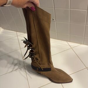 NWOT FREE PEOPLE SUEDE BOOTS